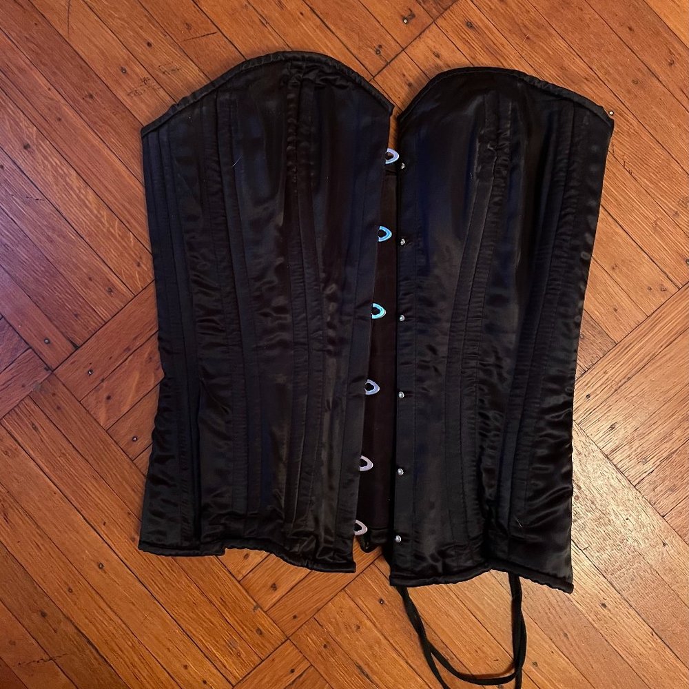 Black Overbust Steel Boned Corset size 26" waist